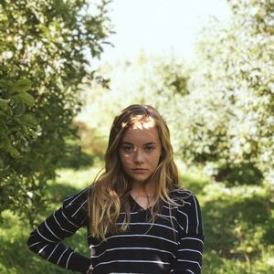 Meet your Posher, Avery